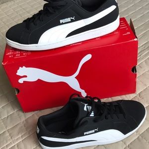 Puma Blk/White Low Tops
